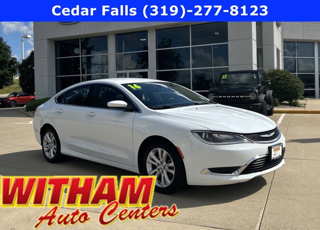 2016 Chrysler 200 Limited