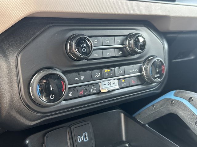 2022 Ford Bronco Base Big Bend Black Diamond Outer Banks Badlands Wildtrak Everglades photo 16