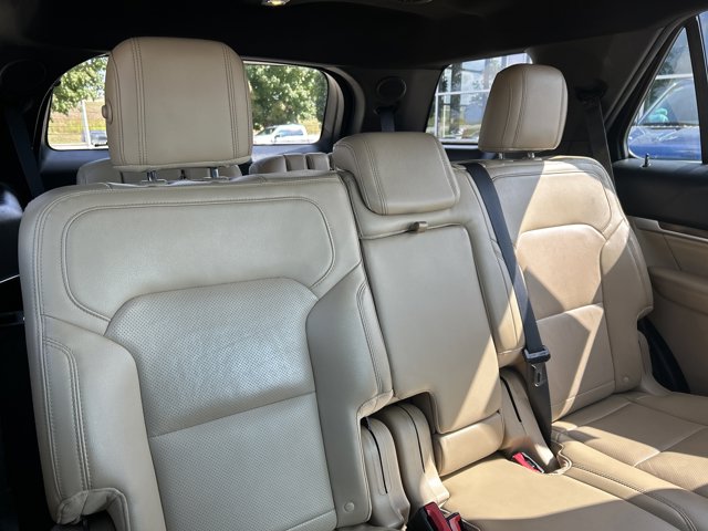 2016 Ford Explorer Limited photo 6