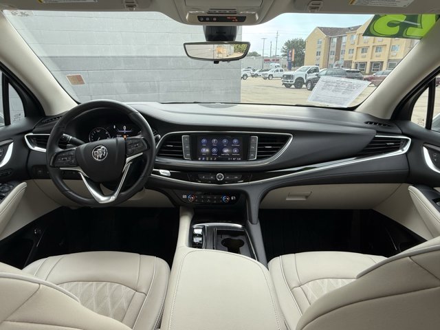 2023 Buick Enclave Avenir photo 10