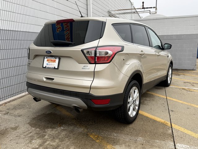 2017 Ford Escape SE photo 4