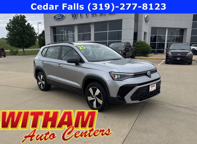 2025 Volkswagen Taos 1.5T S 4Motion's photo